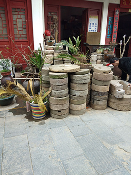荆州古玩城(荆州北路店)的图片
