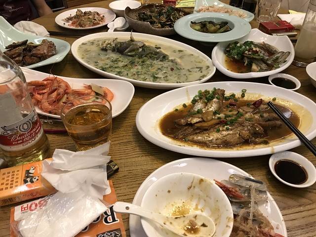 峙山海鲜馆(公园店)