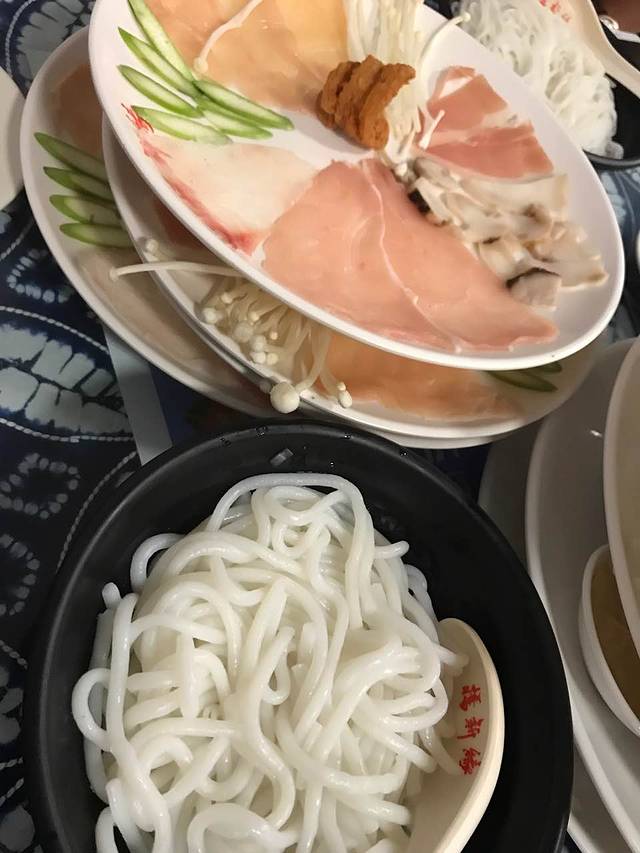 桥香园过桥米线(下关店)