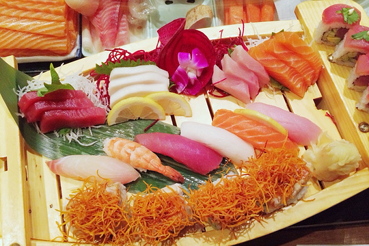 Yama Sushi & Sake Bar旅游景点图片