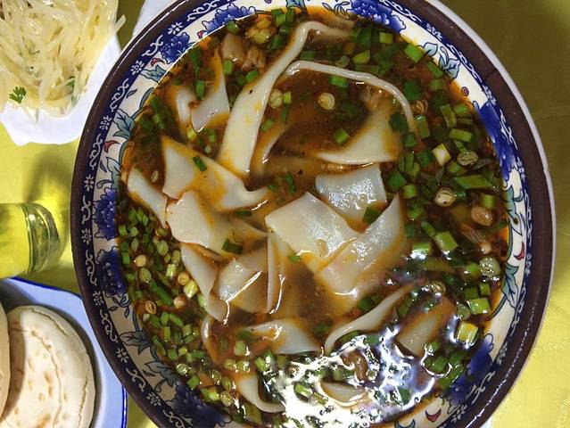 白记西安牛羊肉泡馍(小商品店)