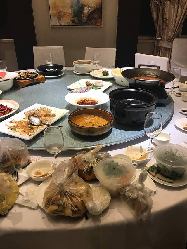 恒记饭店(新北珠江路店)