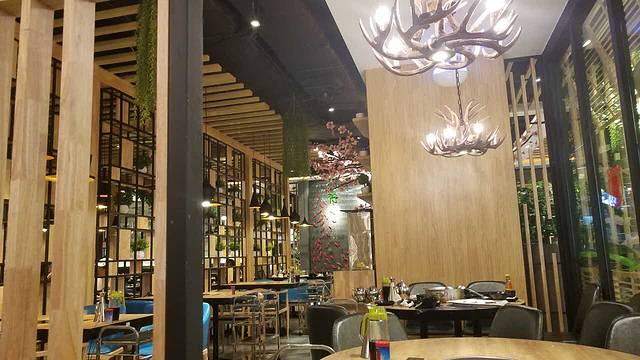 聚宝金粼天麻鱼头煲(聚宝渔村桂城店)