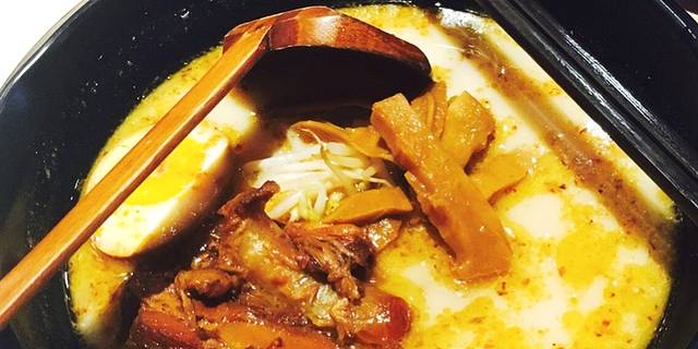 味千拉面(虹桥高铁店)