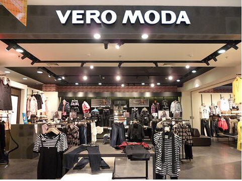 VERO MODA(大商新玛特泉舜店)旅游景点图片