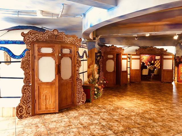 蒙亨·阿木图赛(乌兰察布天恒广场店)