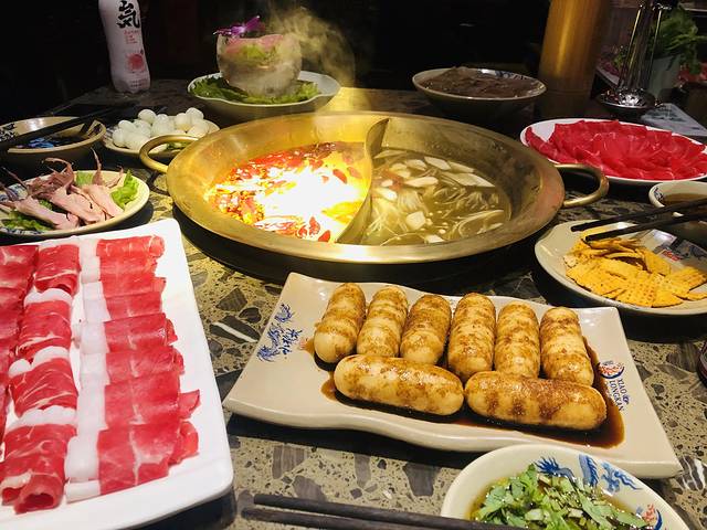 鑫龙火锅(高新环保科技园店)