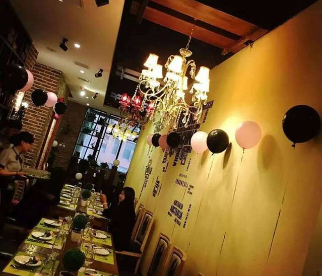 咖啡之翼·咖餐厅(放射路店)