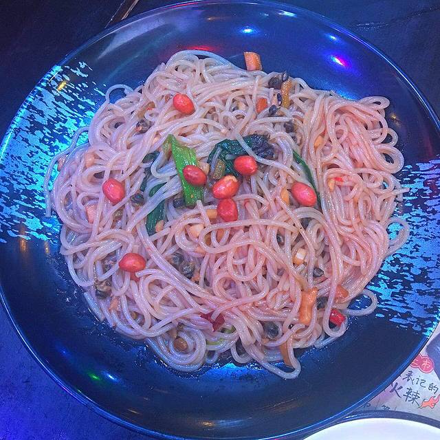 老表记广西宵夜螺蛳鸭脚煲(西大店)