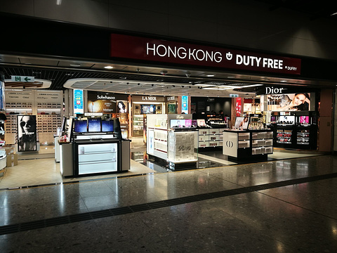 香港免税店（西九龙高铁站-近离港大堂-入闸区）旅游景点图片