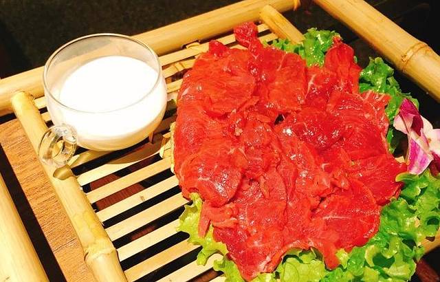 盡膳口福跷脚牛肉火锅(国贸商城店)