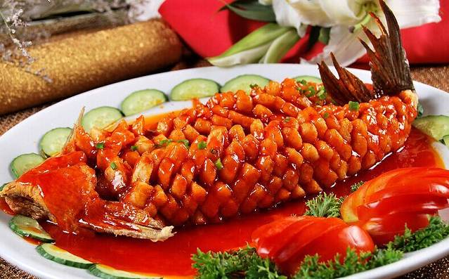 三道街老宅子肥肠鱼·成都老店