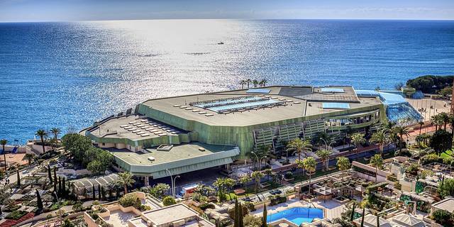 格里马尔迪综合中心 