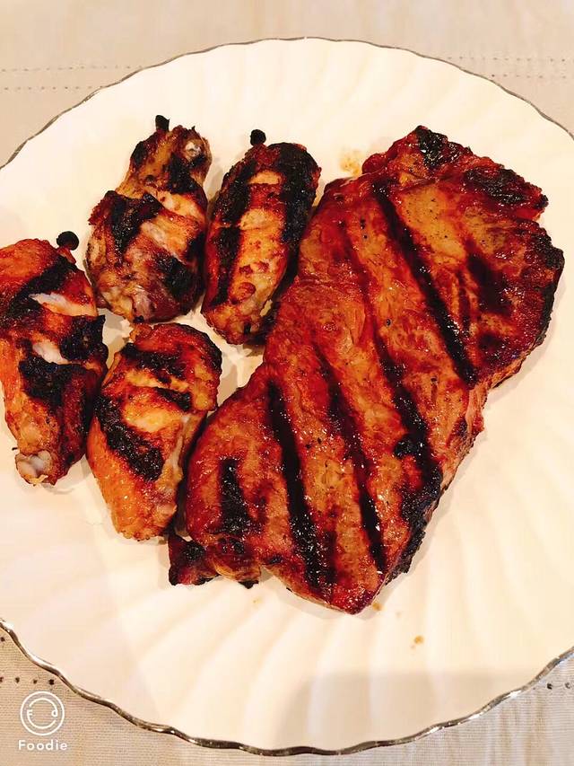 The Keg Steakhouse + Bar - Banff Downtown