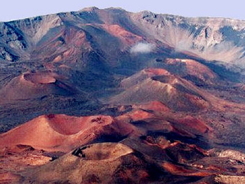 哈莱阿卡拉火山口旅游景点图片