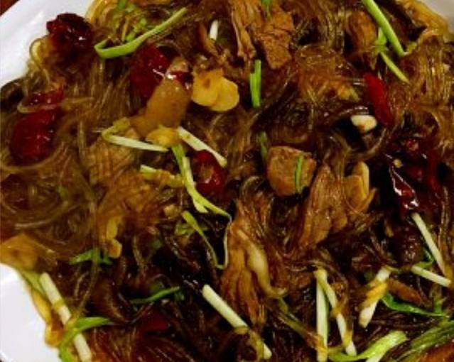 金秀山里人饭馆