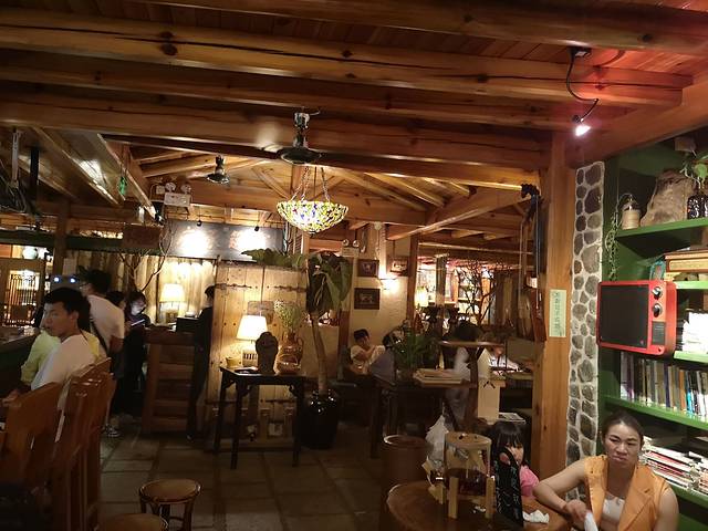 源一咖啡馆(麒麟巷步行街店)