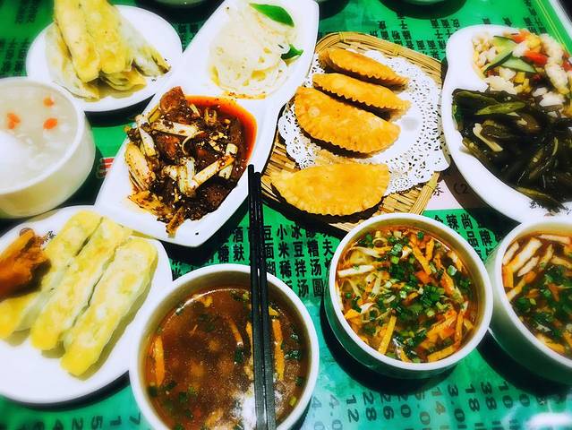 令氏家外家周礼食府(桥南店)