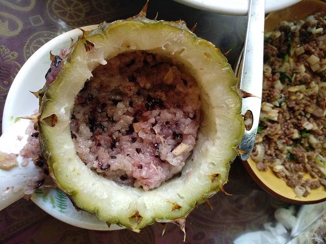 简朴寨傣味餐厅