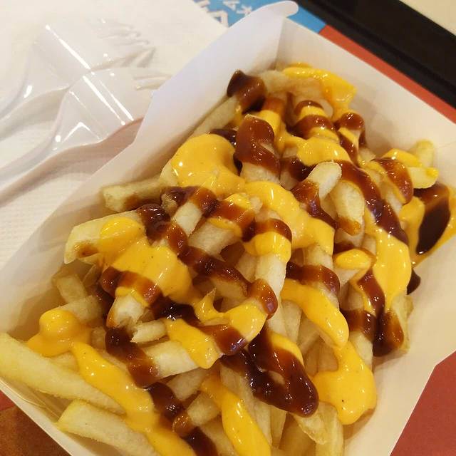 麦当劳(周口七一路店)