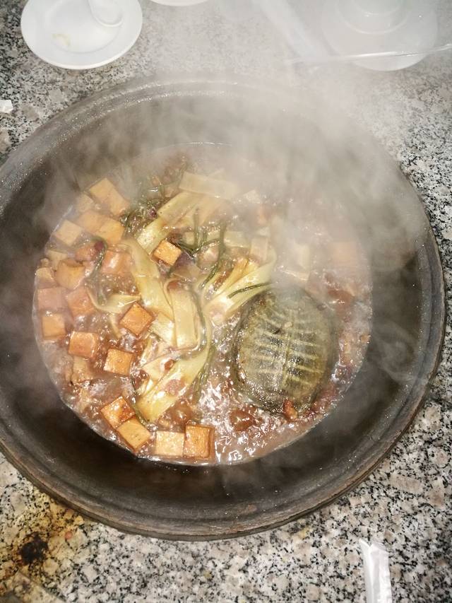 高烤庄园(烧烤火锅中兴路店)