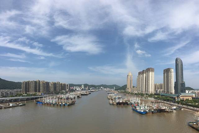 沈家门夜排档30号(广宇宝龙澜湾府邸店)