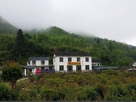 满山红酒楼旅游景点图片