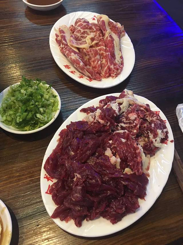 万祥牛肉火锅(金龙店)