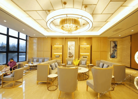 花园假日酒店(餐饮部)