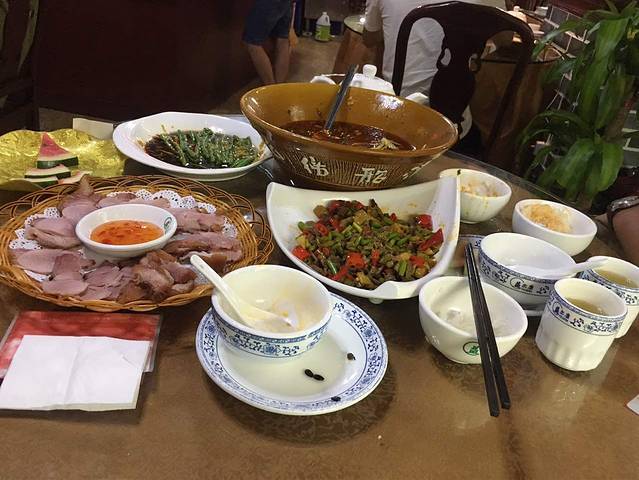 天府香厨·十年老店(兴中店)