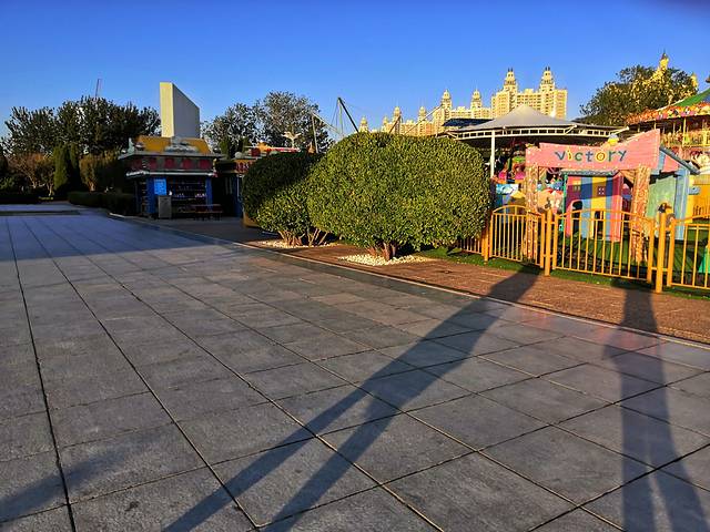 星海广场游乐场