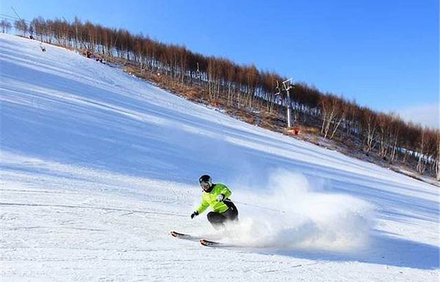 豫龙滑雪场
