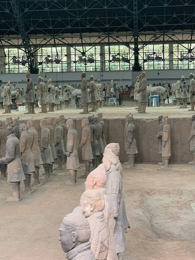 周总理视察纪念馆