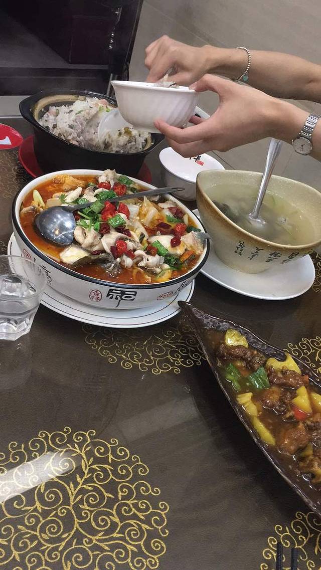 牛牛餐厅(万辉店)