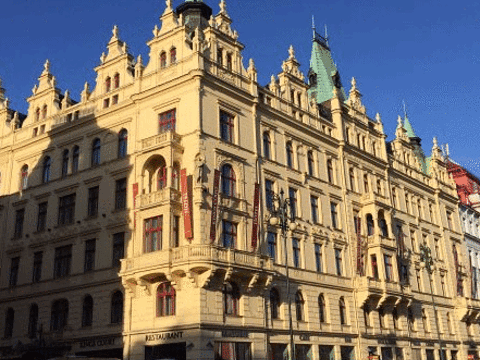 Republic Square (Namesti Republiky)旅游景点图片