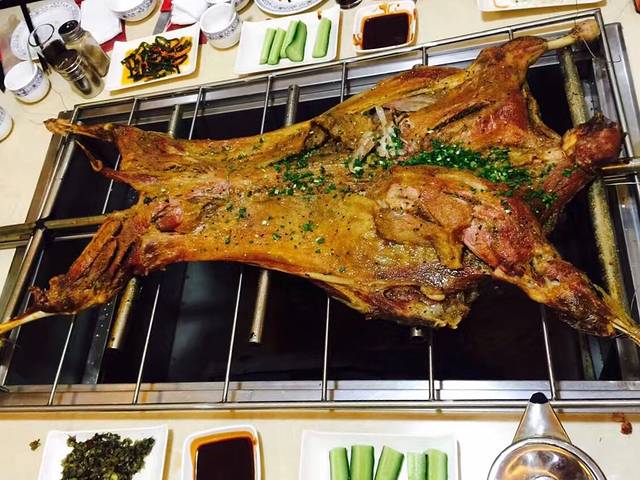 大牧飞沙烤全羊(川沙店)