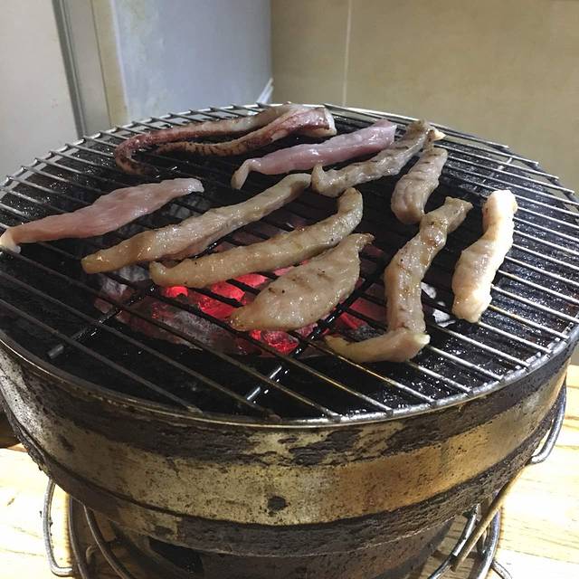 万藏烧肉屋(唐人街店)