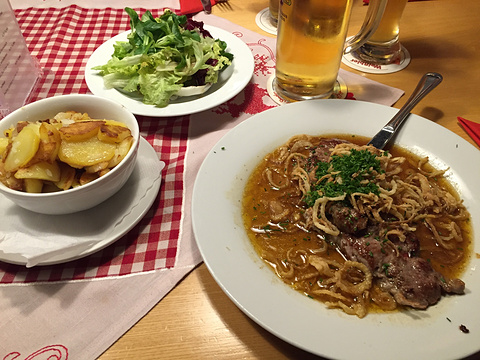 Wirtshaus D'Feldwies的图片