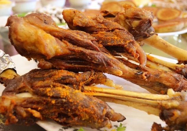 老白驼退骨茶餐厅