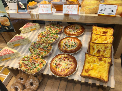 仟吉西饼(赤壁国贸店)