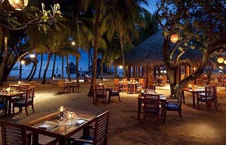 港丽岛环礁餐厅