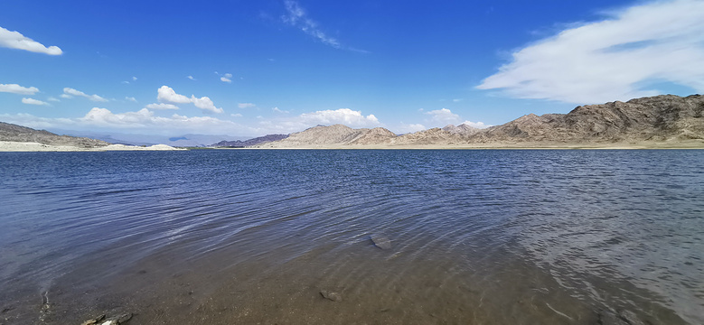 青河三道海子石堆墓图片