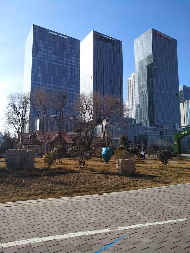 青岛市少年儿童图书馆(东海西路)