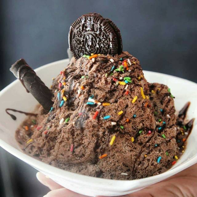 Yugo BBQ and Shabu Shabu Restaurant