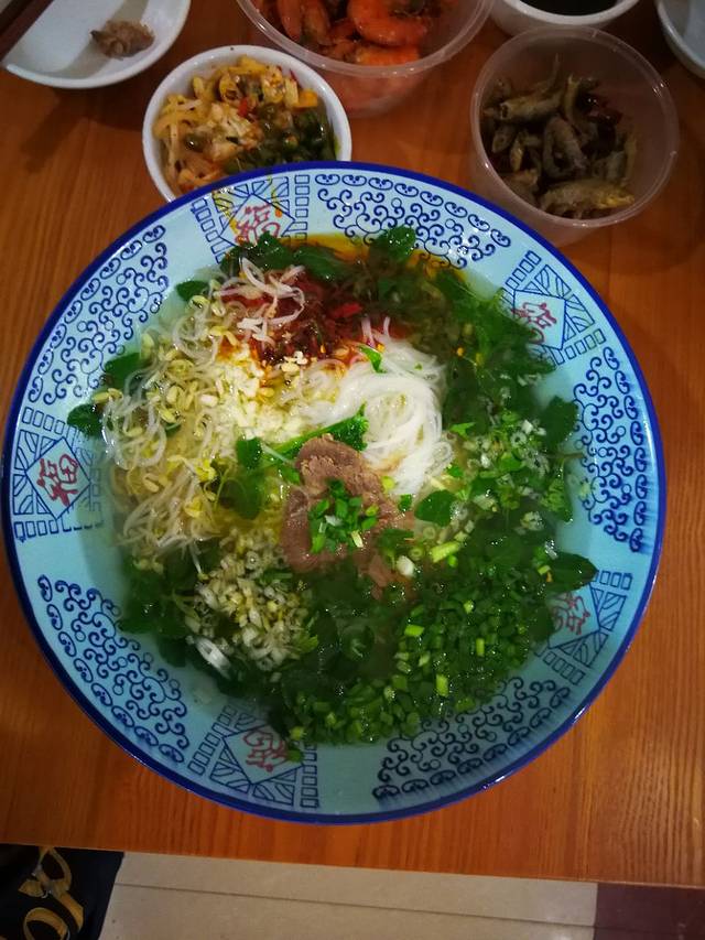 沈鸭子饭店(民族街店)