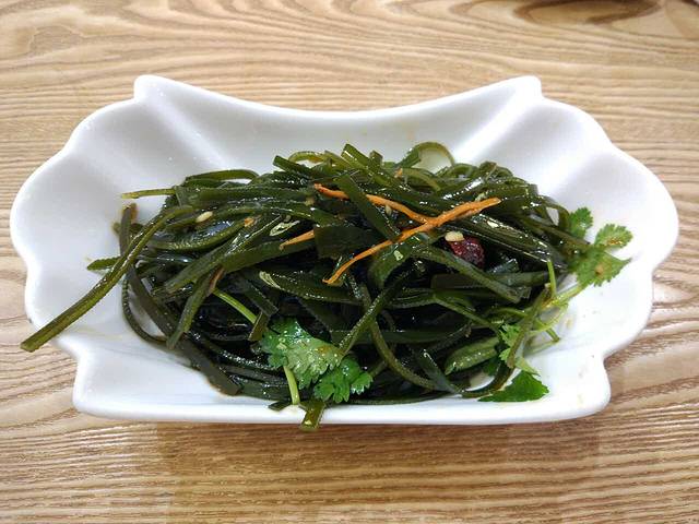 老郑家东北春饼店(沙井店)