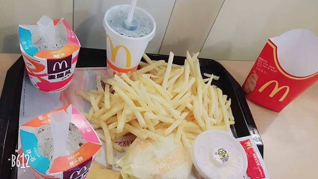 蜜雪冰城(中大创客坊店)