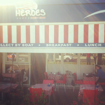 Heroes Family Diner