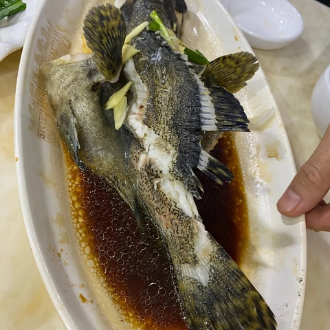 "好吃的太多了还可以烫烫碗筷哈哈哈_小胡子海鲜连锁店(第一市场店)"的评论图片