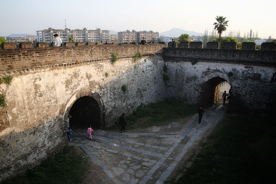 襄阳古城墙护城河旅游景点图片